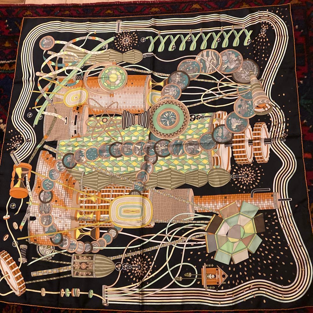 エルメススカーフカレ90【時の実験室】ピエール.マリの人気デザイン