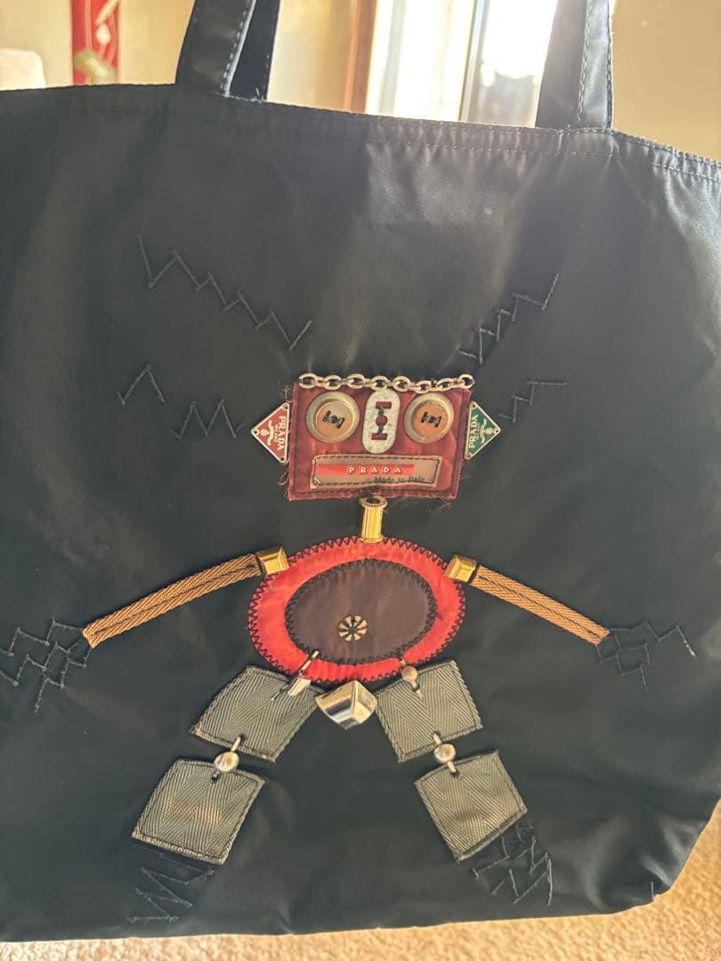PRADA プラダ　ロボット❗️トートバック　ブラック　ギャランティカードあり❗️