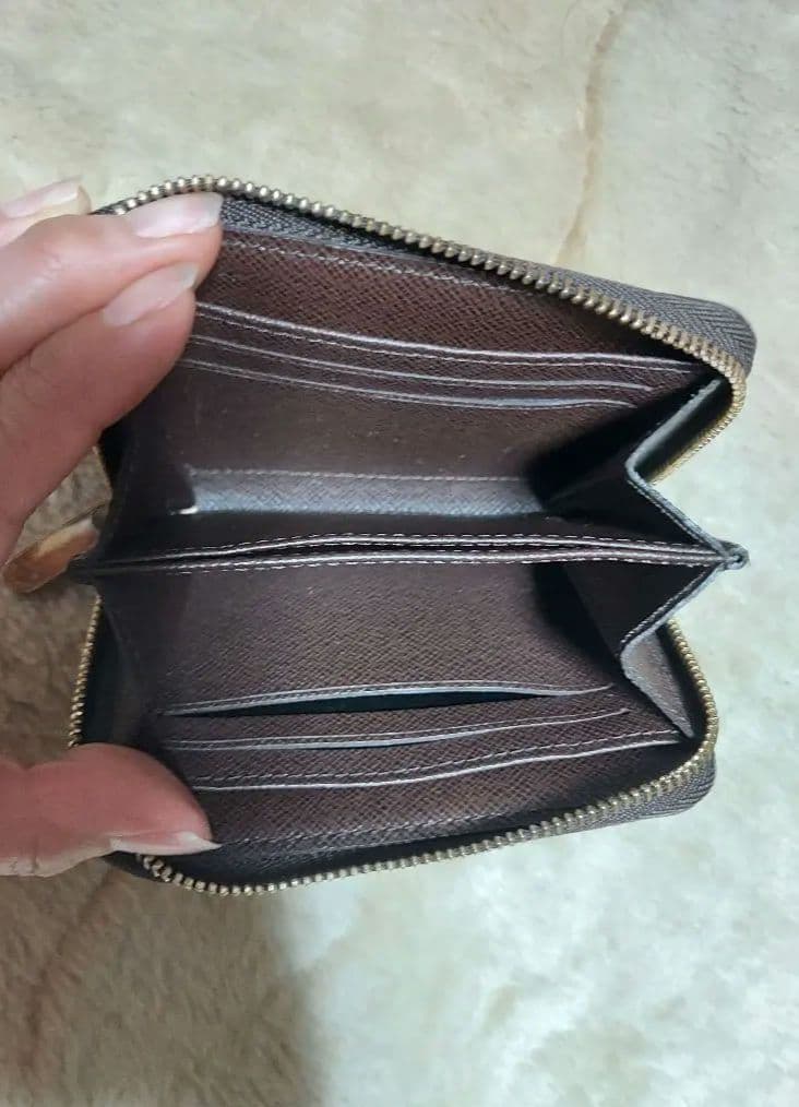 ルイヴィトン　ダミエ　二つ折り財布　パース