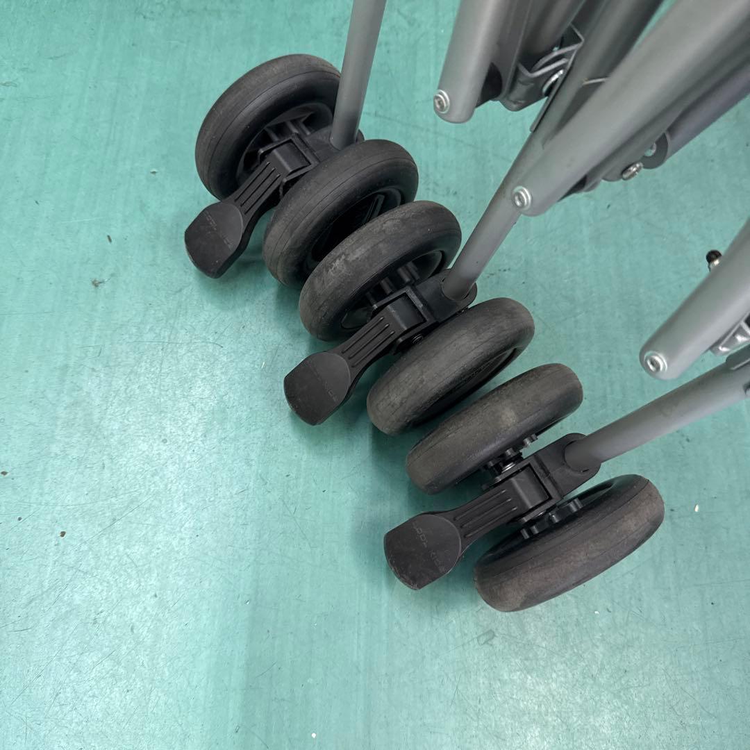 Coolkids クールキッズ　二人ベビーカー　バギー　コンパクト　ブラック