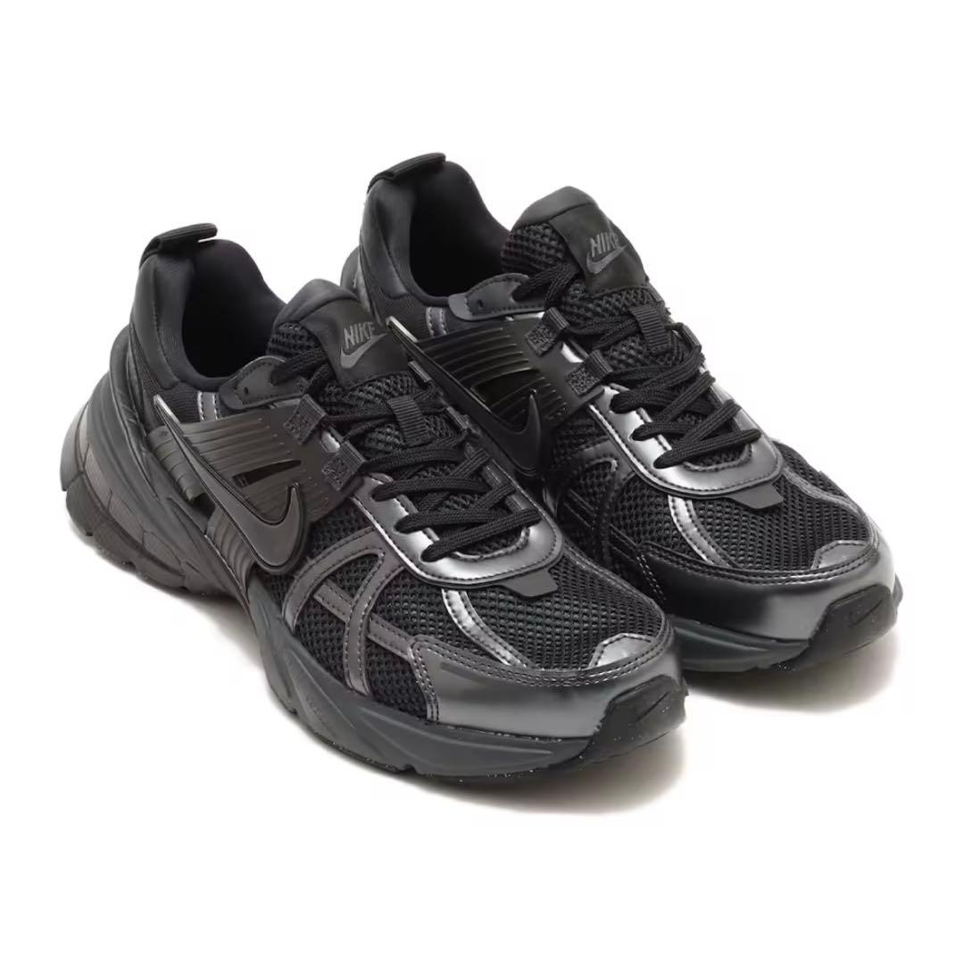 正規品 美品 ナイキ NIKE W V2K RUN 24.5㎝ BLACK