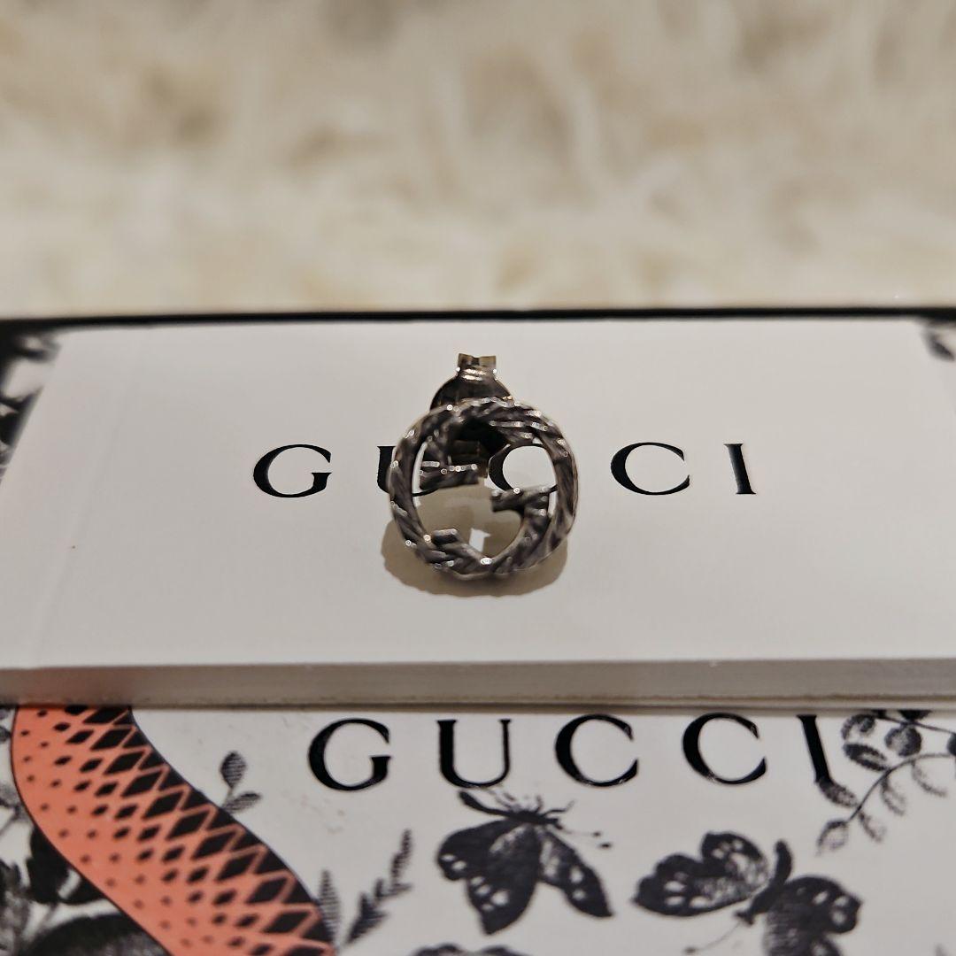 GUCCI グッチ インターロッキング ピアス アラベスク 片耳 シルバー 燻し