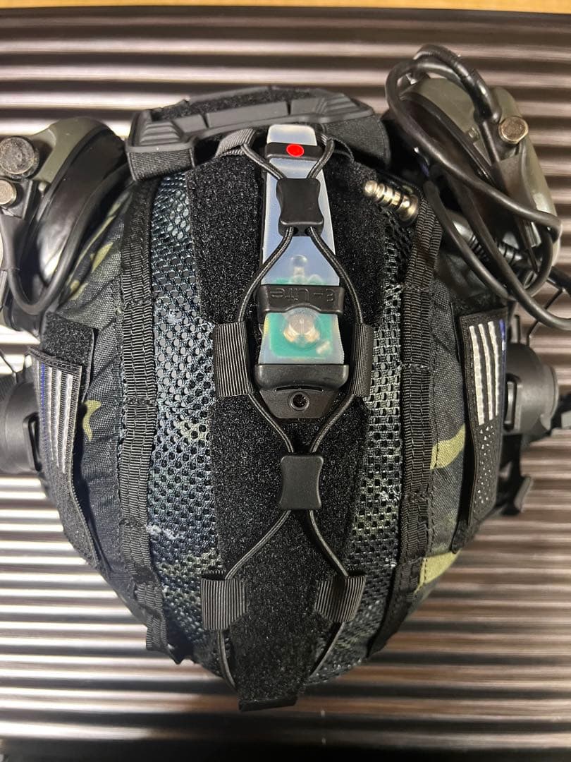 FASTヘルメット tac-sky sordin付き