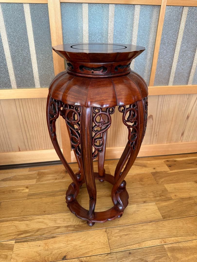 希少品　華道具　唐木　紫檀　ぶどう透かし彫り　飾り台　花台　香炉台　猫脚　盆栽台
