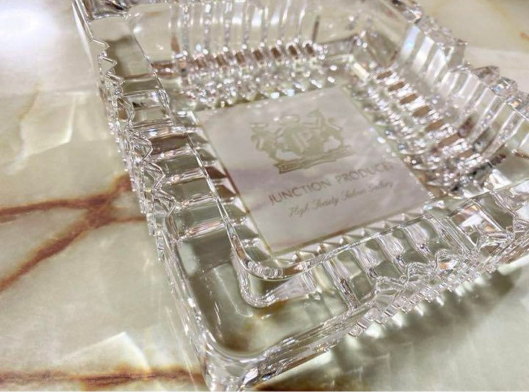 送料込み！　四角　灰皿　本物　ジャンクションプロデュース