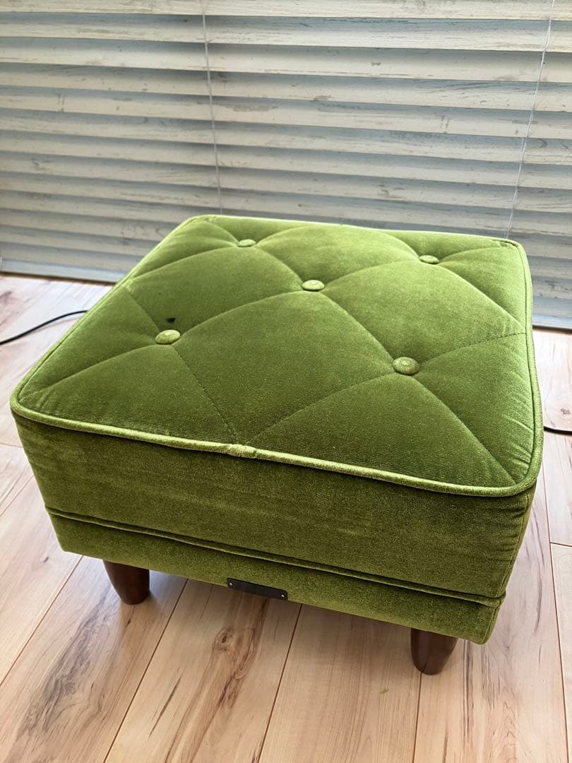KARIMOKU60 カリモク　オットマン モケットグリーン