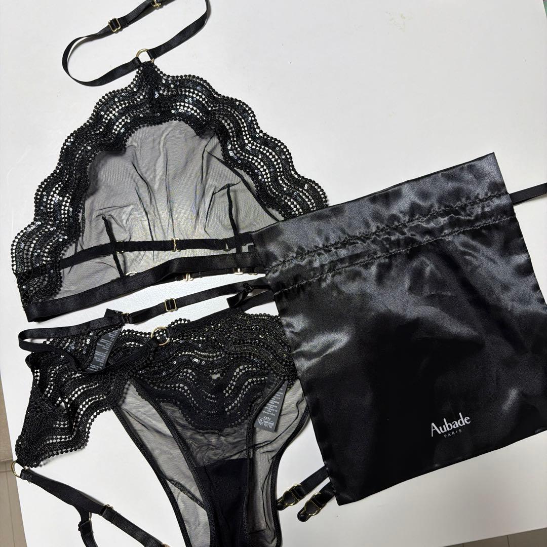 1*1様 【新品】aubade 透け感レースブラジャーショーツセット