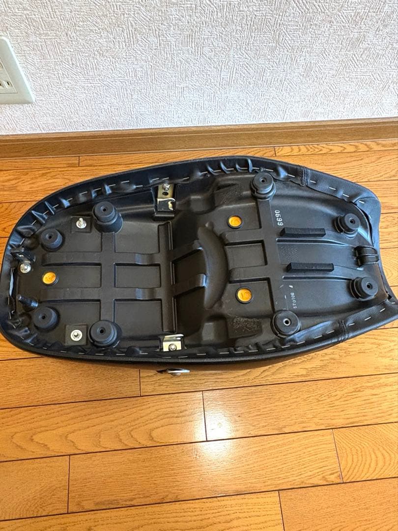 Z900RS CAFE 純正シート