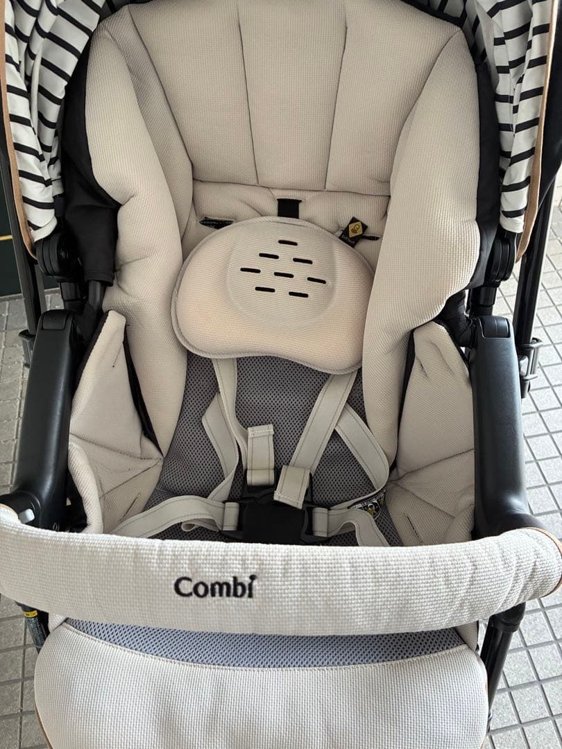 Combi ブラック ベビーカー スゴカル4キャス