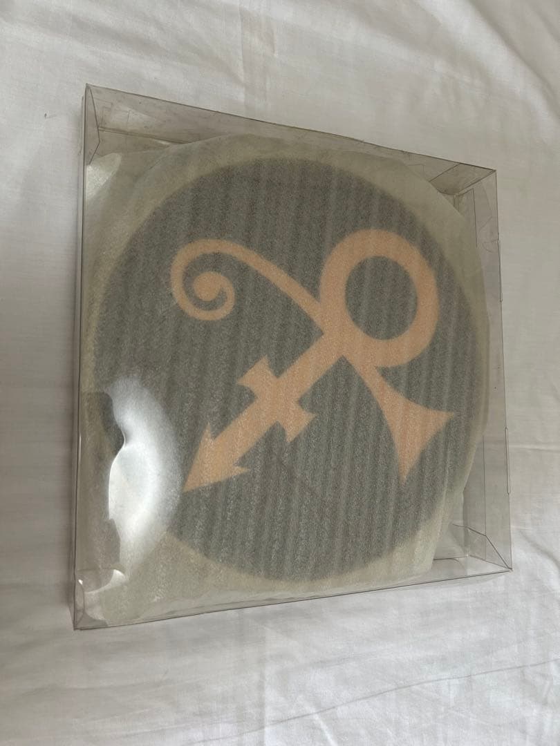 プリンス タンバリン 黒　金文字