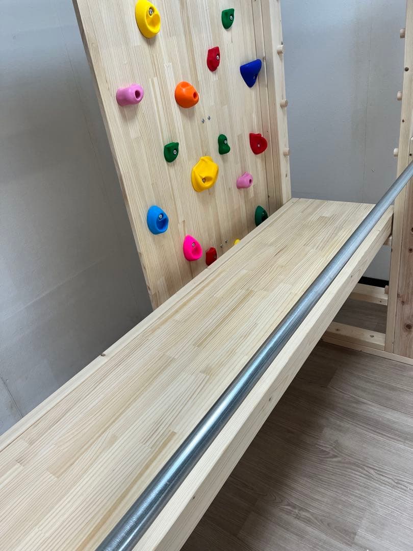 みあ　うんていタイプA 側面ボルダリング　鉄棒　登り棒　テーブル