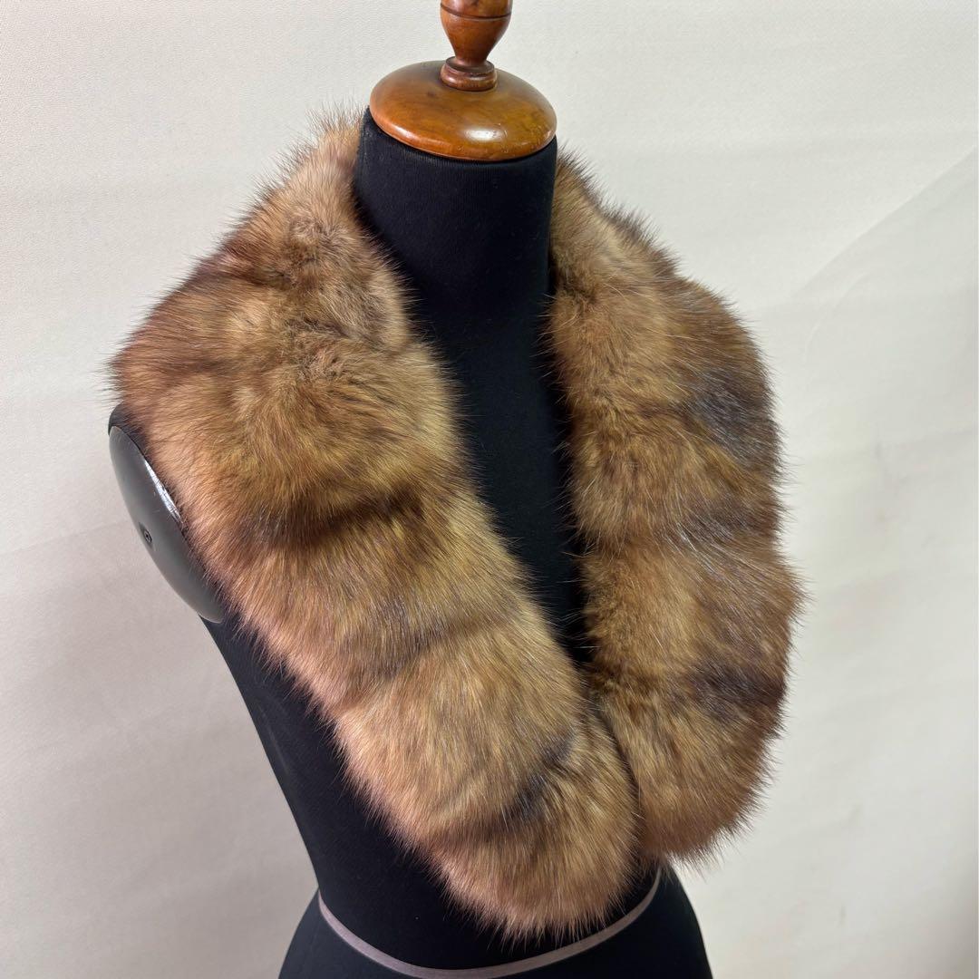 美品 Leilian レリアン セーブルファーカラー クリップ付 リアルファー