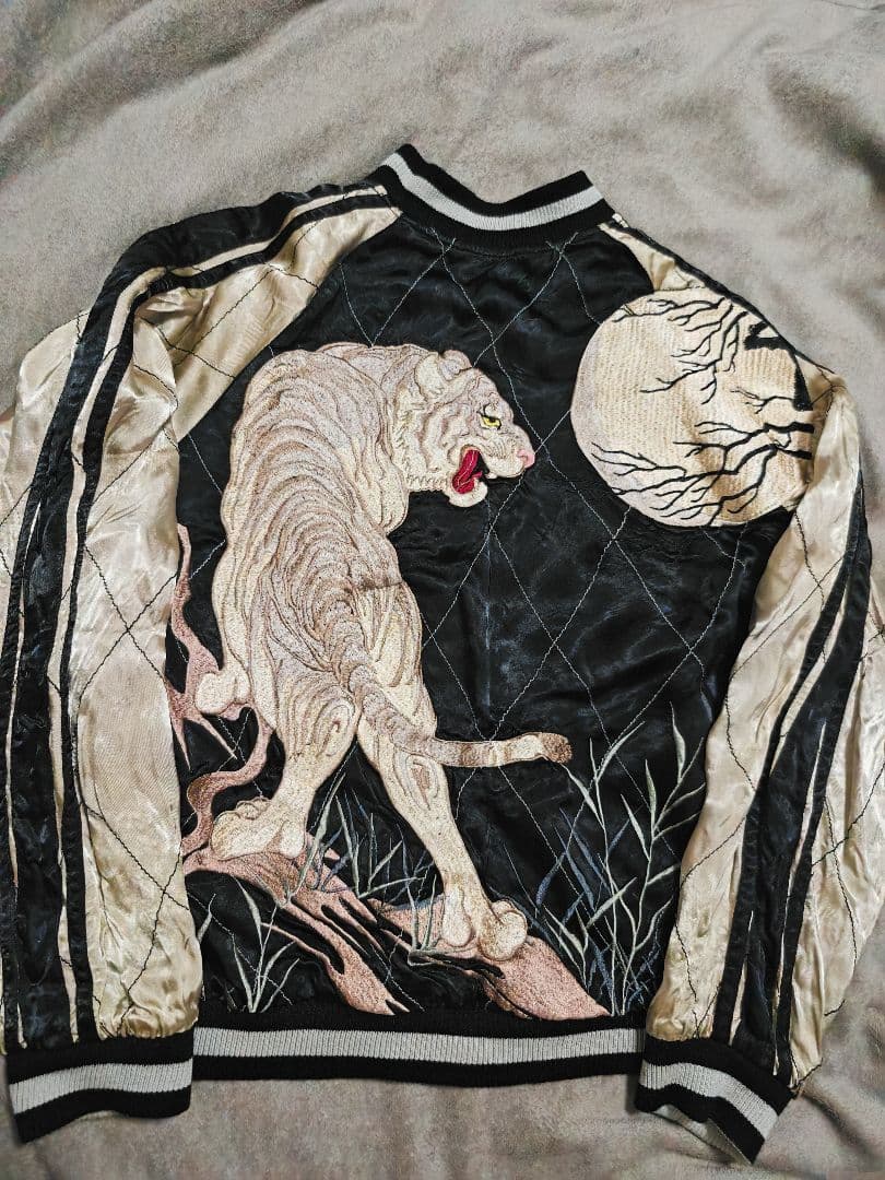 SCRIPT 日本 ２面用 スカジャン 限定虎 unisex 100％silk