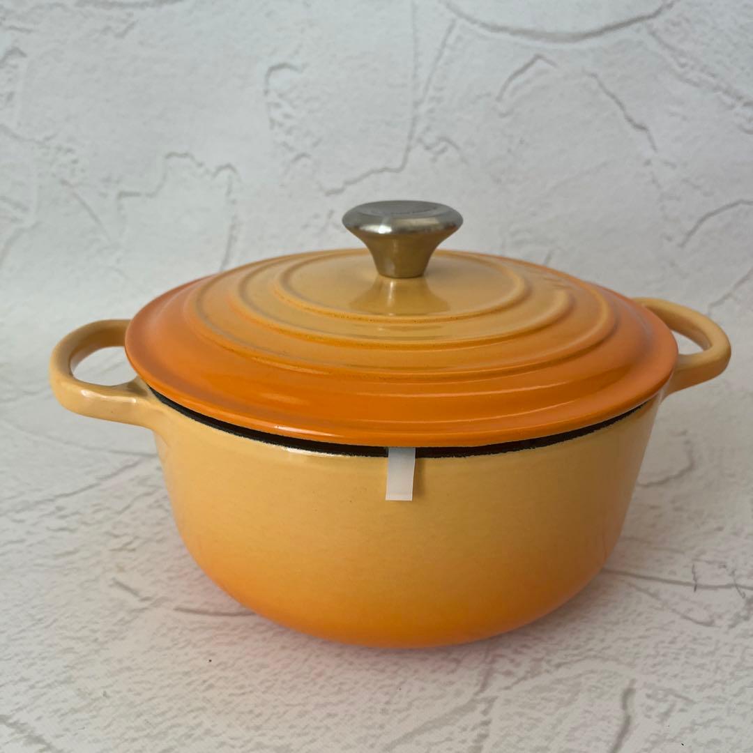 【未使用品】ル クルーゼ ココット　ロンド 両手鍋 20cm