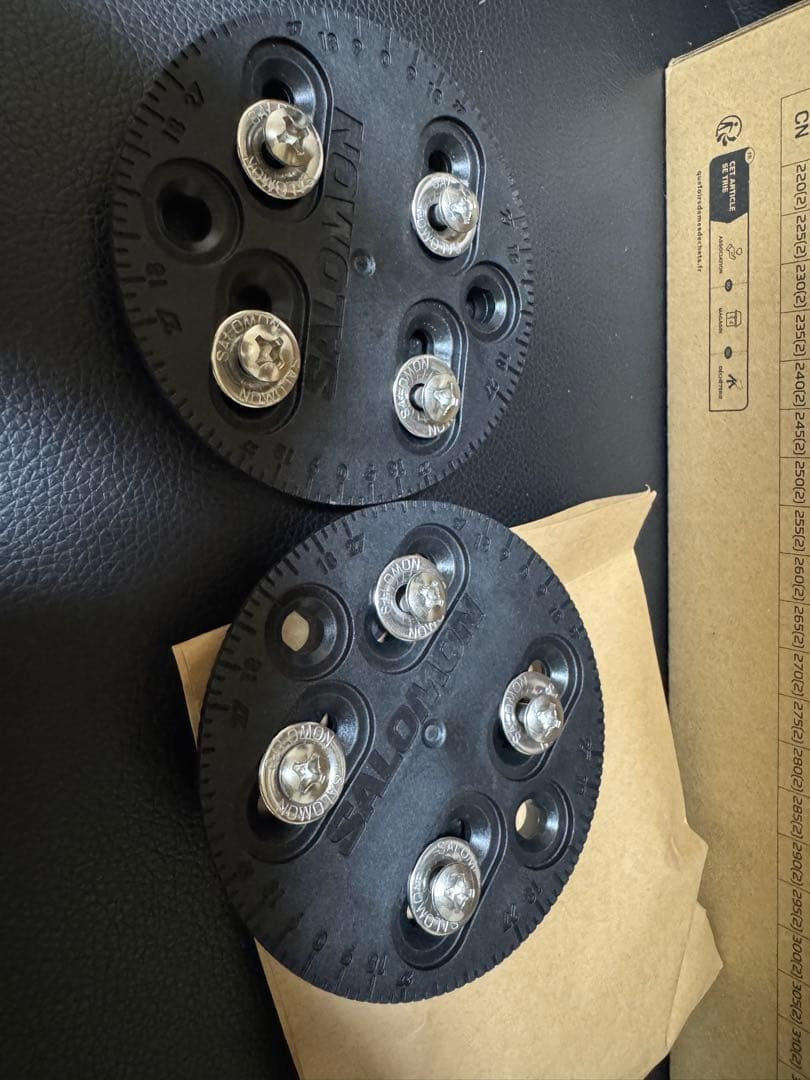 SALOMON PACT ビンディング M ブラック