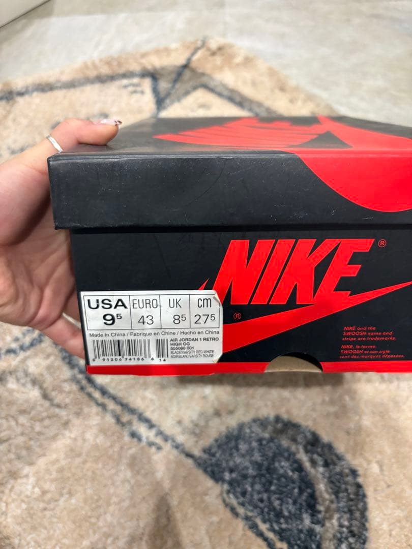 NIKE Air Jordan 1 ブラック/レッド