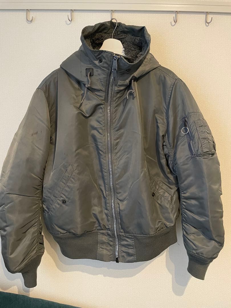 o*i様 ✨希少✨ アルファ MA-1 フライトジャケット 緑　Lサイズ　短丈