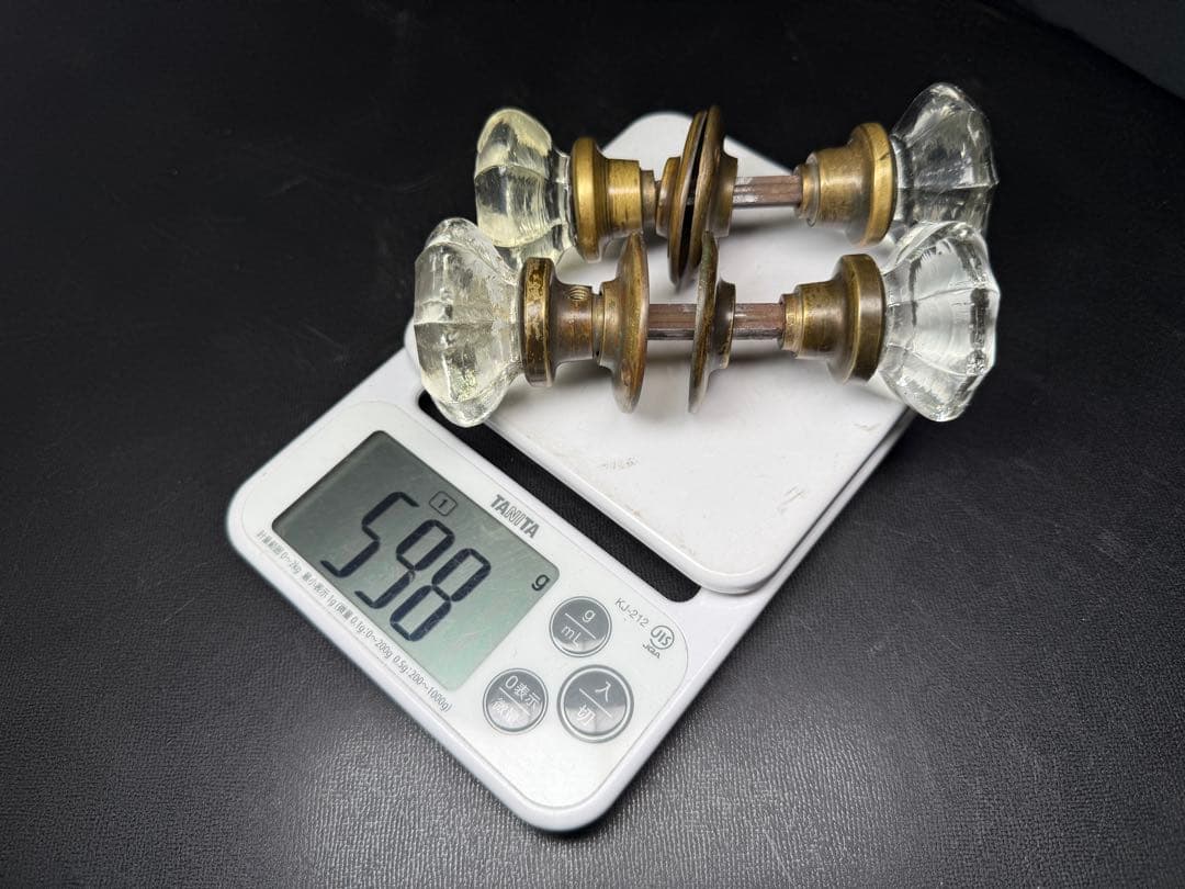 時代 アンティーク ガラス ドアノブ 2点 真鍮 硝子 ブラックライト反応