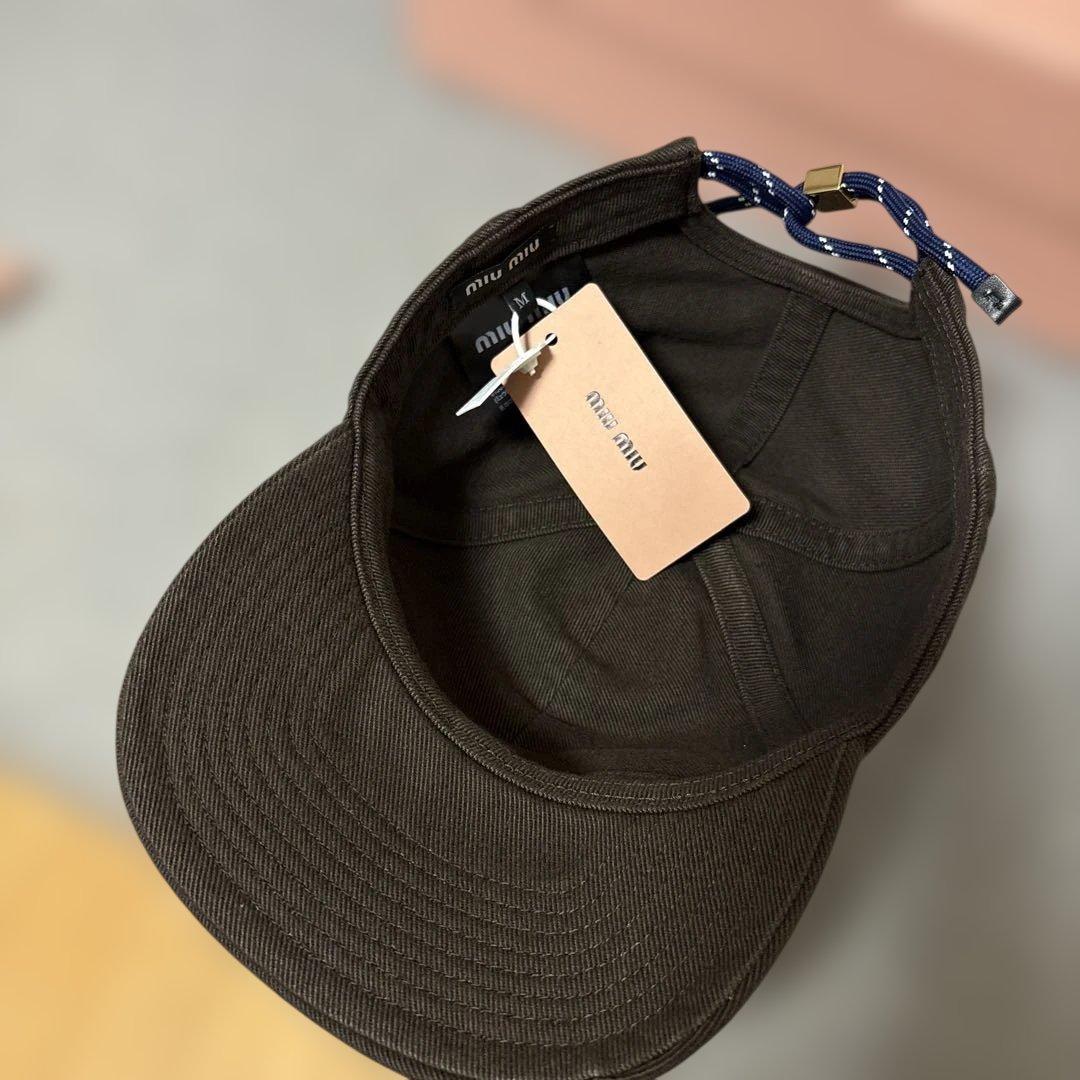 miu miu ブラウン デニムキャップ