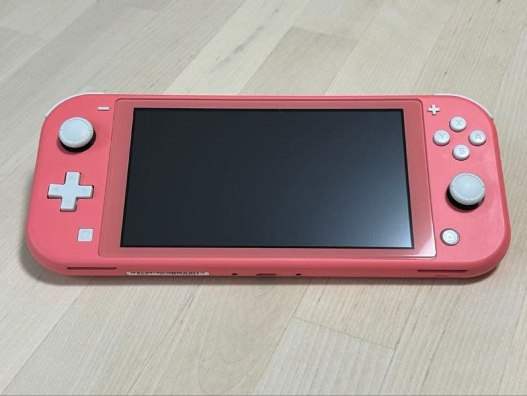 【美品】Switch Lite 箱完備 画面保護ガラス・ケース装着済