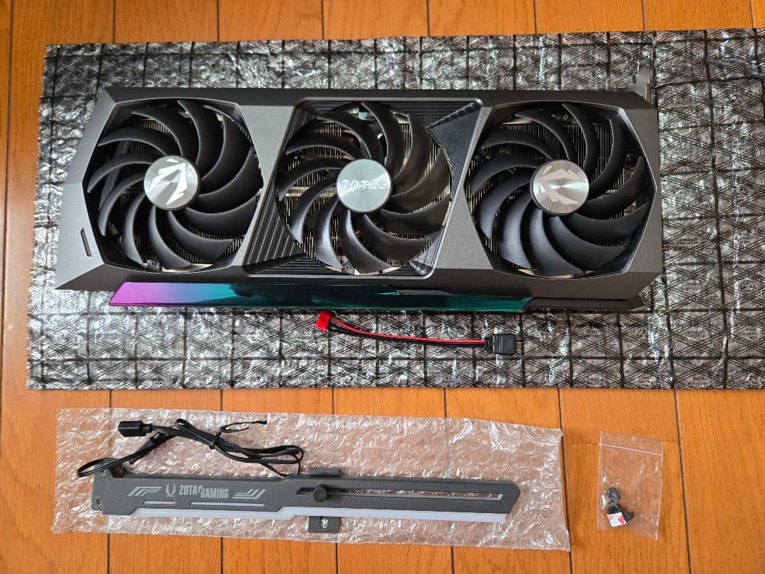 グラフィックボード・グラボ・ビデオカード ZOTAC RTX3070Ti AMP Extreme Holo