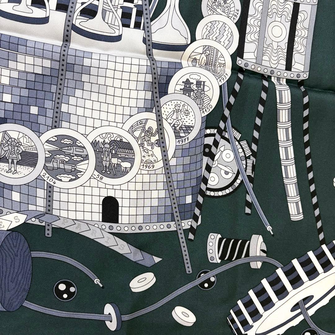 時の実験室　エルメス　HERMES カレ90 ダークグリーン　グレー