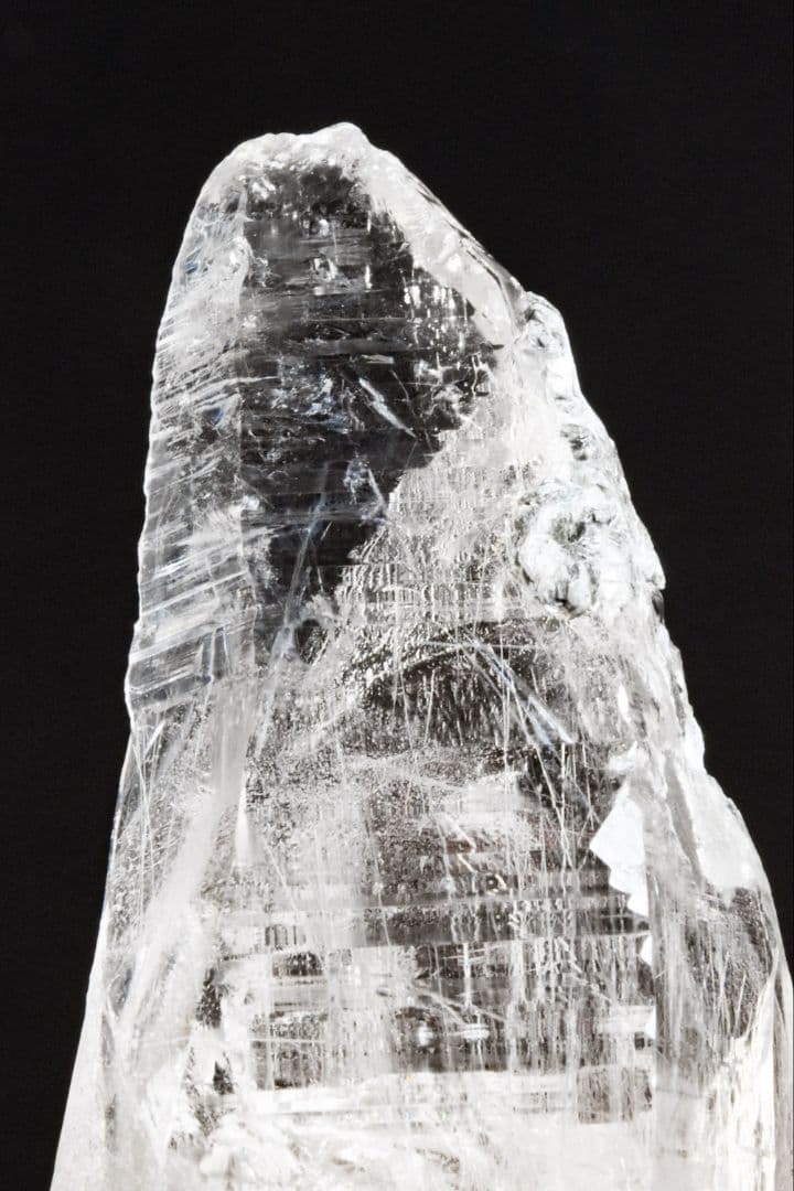 パキスタン スカルドゥ産 トレモライトインクォーツ