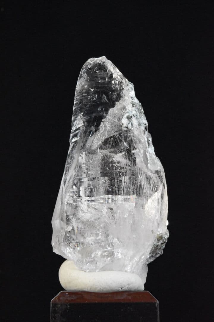 パキスタン スカルドゥ産 トレモライトインクォーツ