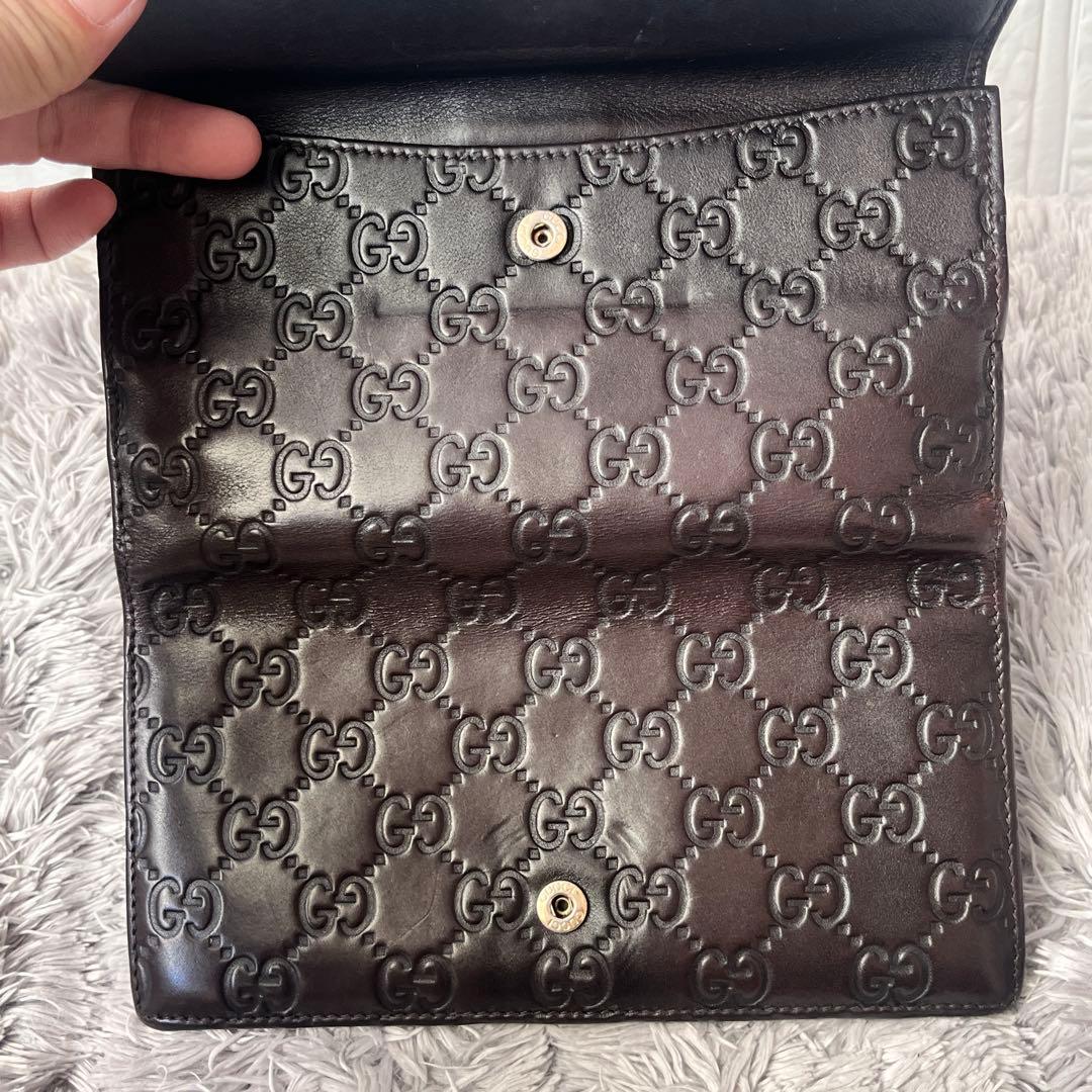 美品✨GUCCI シマ　ロゴプレート　ダークブラウン　メンズ　レディース　長財布