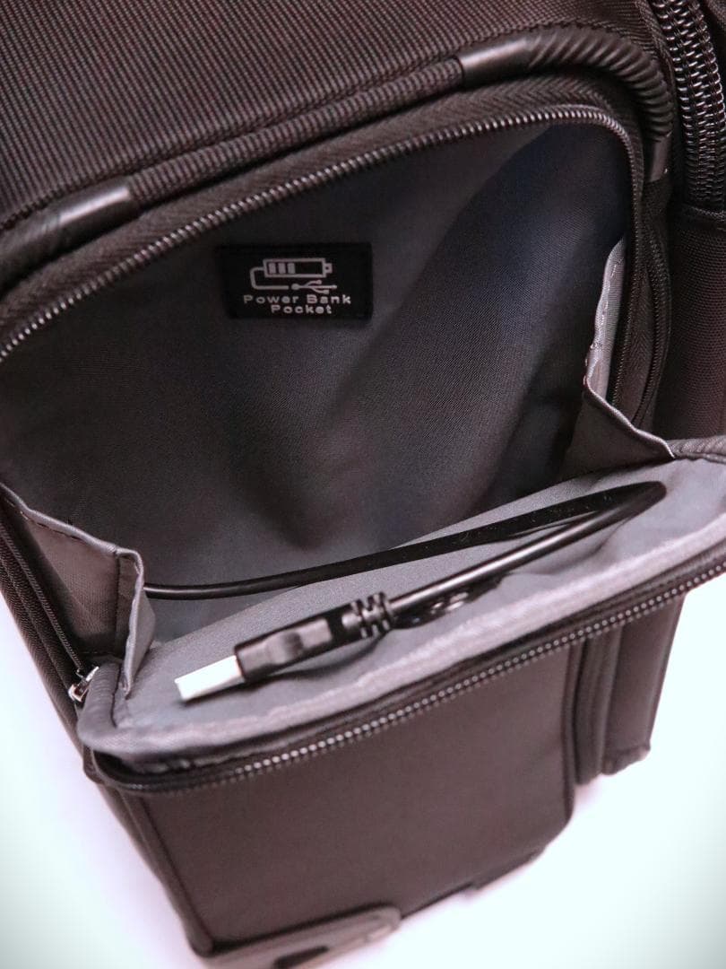 Travelpro Crew11トラベルプロ クルー 美品 機内持込 二輪 拡張