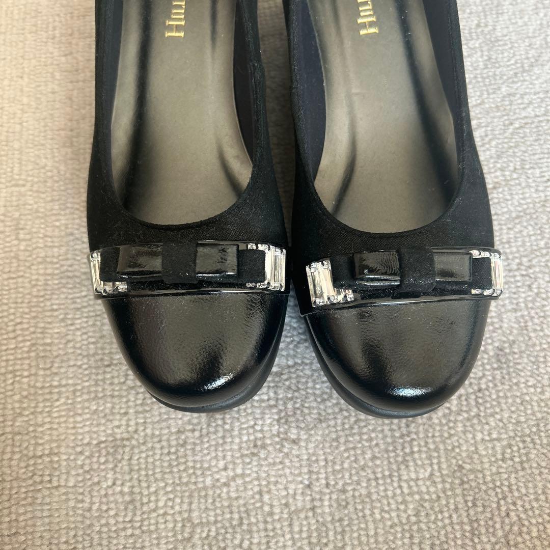 ヒルズアベニューブラックフラットシューズ リボン付き23cm美品
