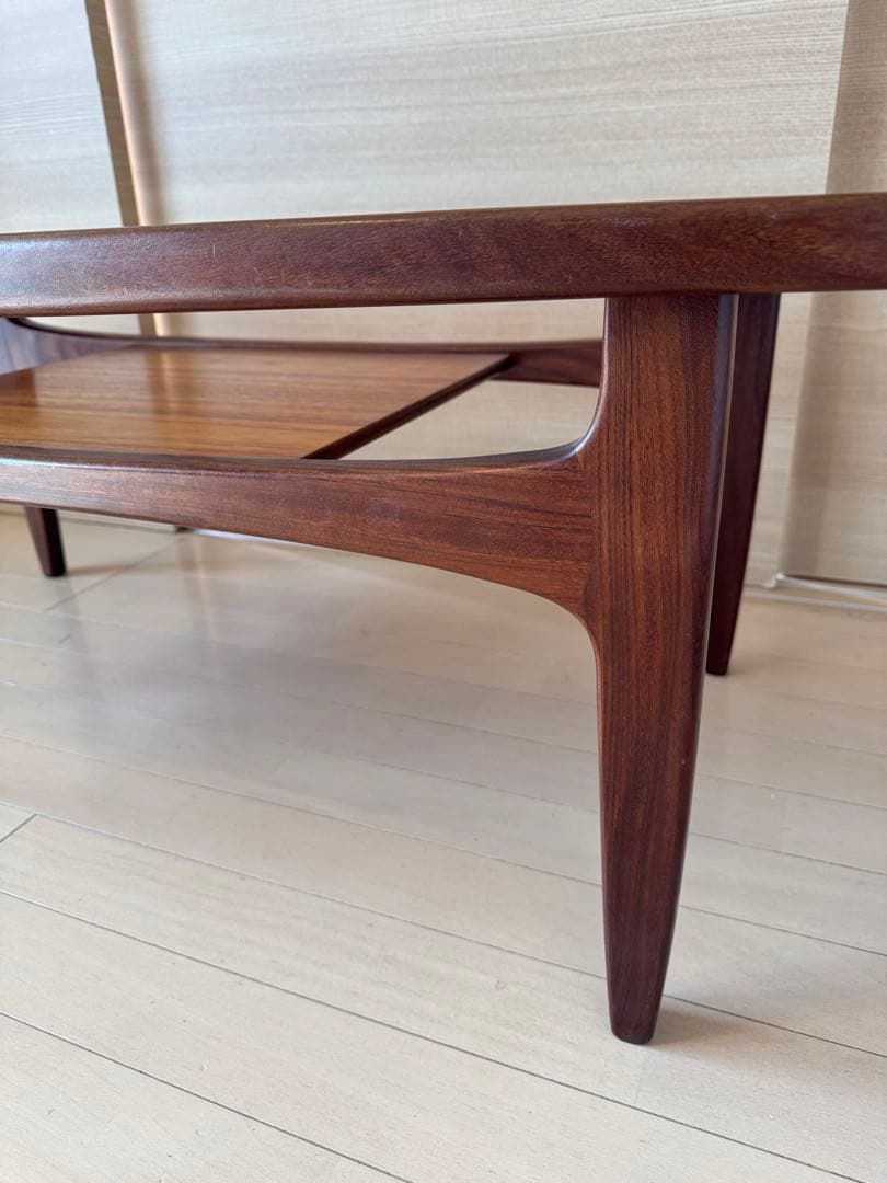 G-PLAN フレスコRECTANGULAR GLASS TABLE