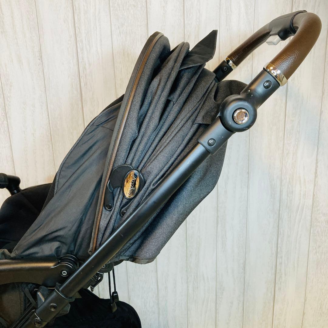 【美品】アップリカ ラクーナクッションフリープラス 2022年モデル