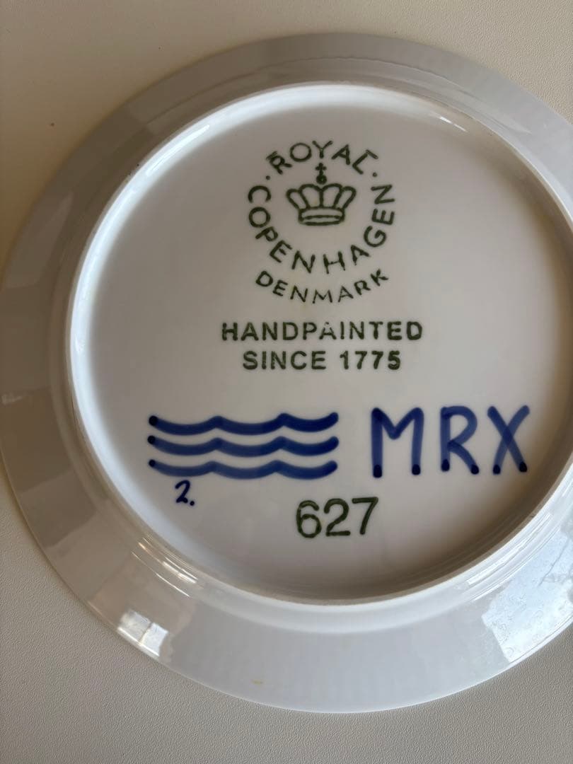   手描き花柄皿 MRX