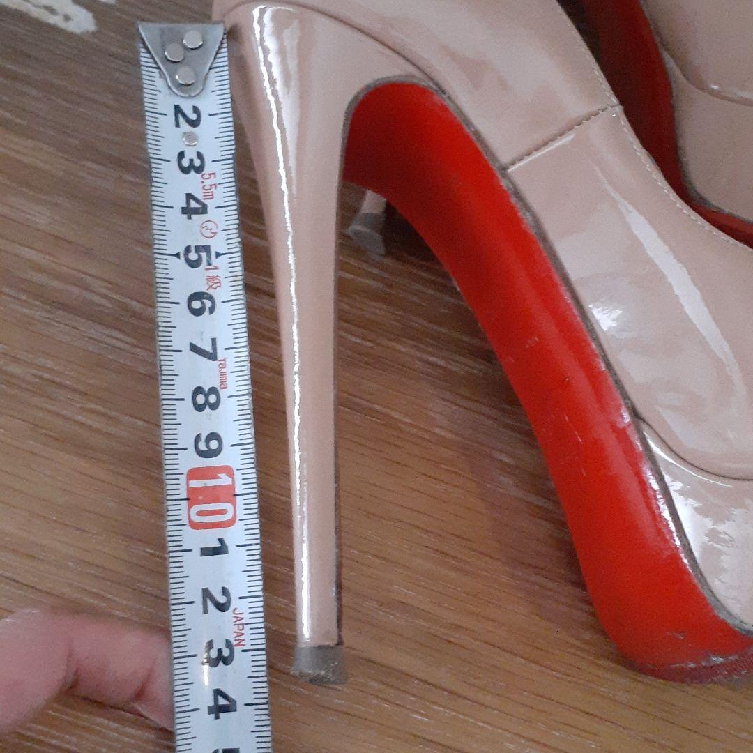 値下げしました これからのイベントにどうですか？ルブタンパンプス