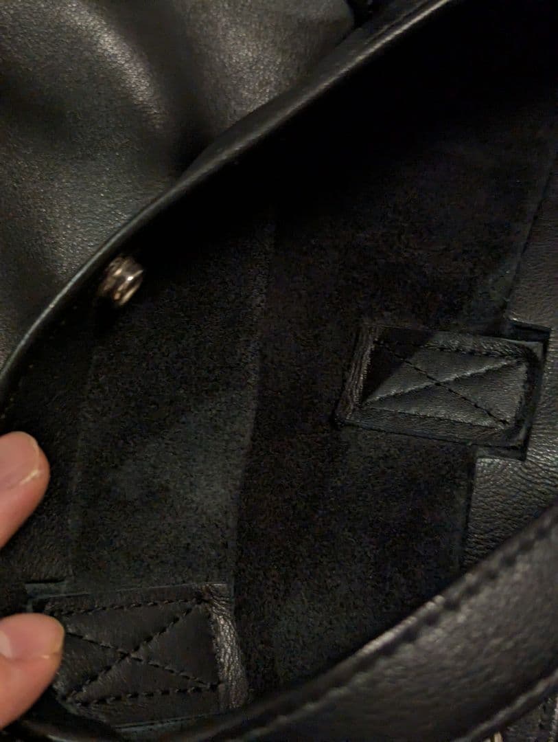 ワイルドスワンズ　リベロ　黒　レザー　トートバッグ