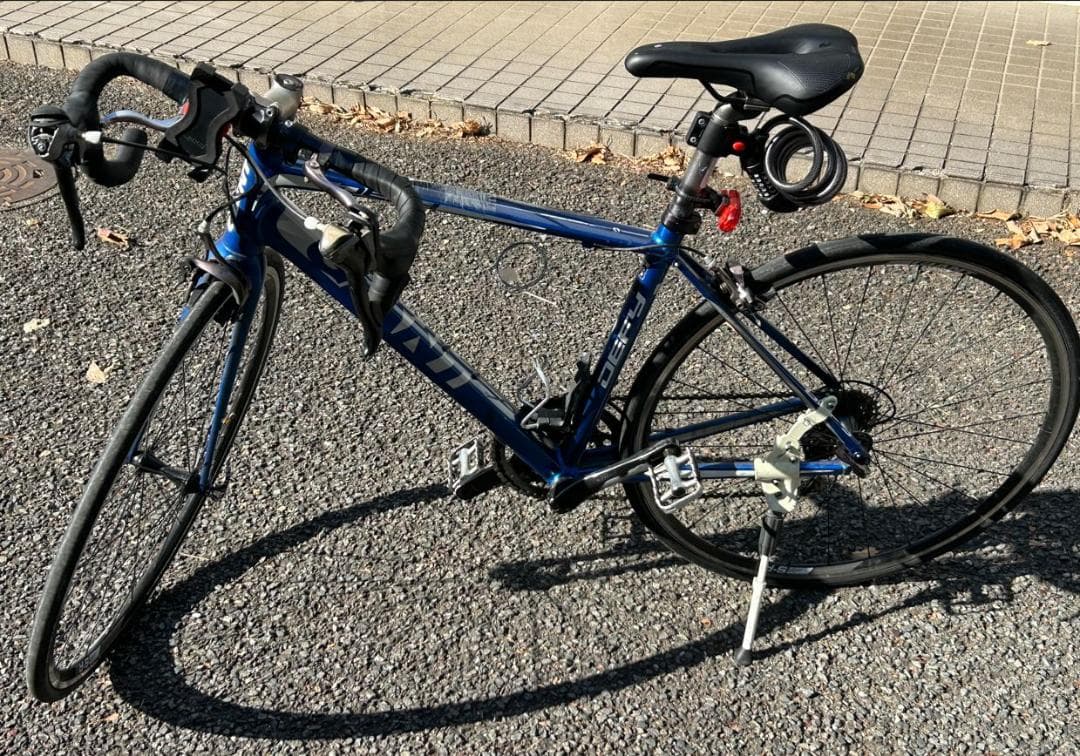 GIANT　ロードバイク