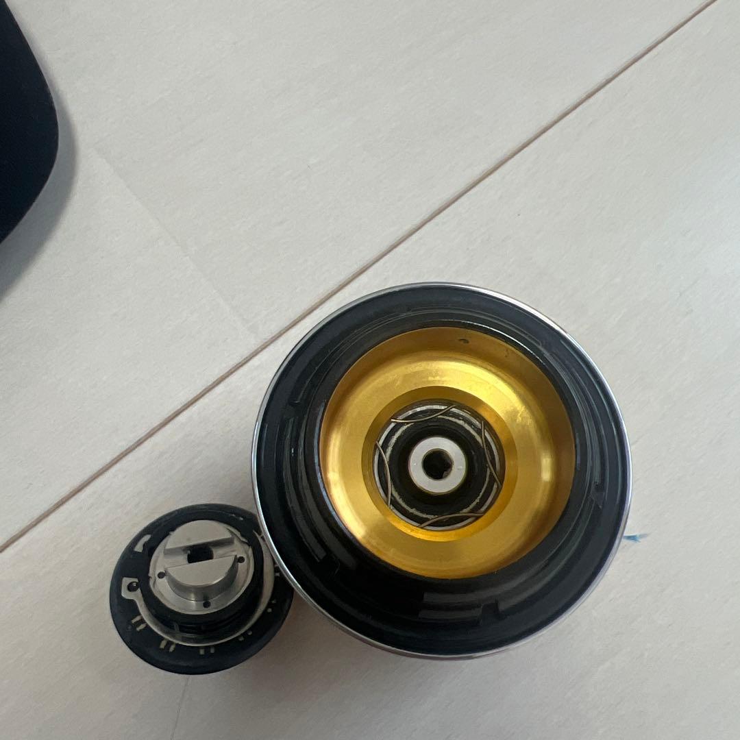 STELLA SW8000HG スピニングリール