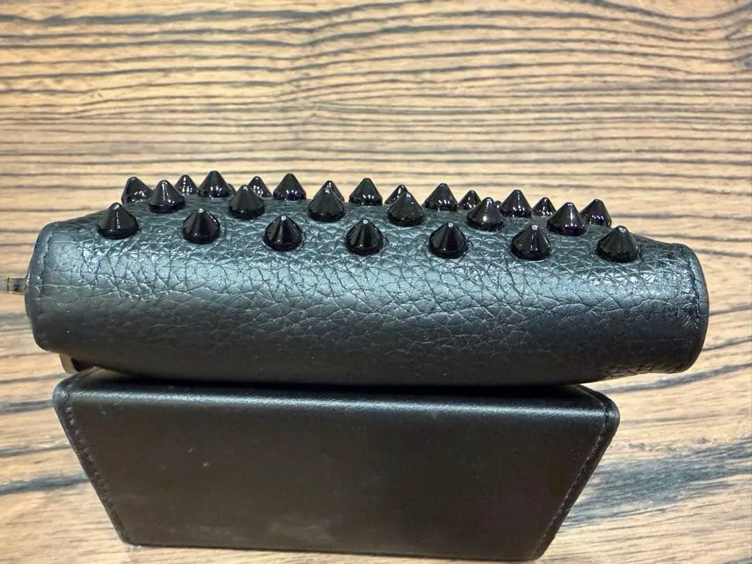 【美品】ルブタン 財布 ケース　カード