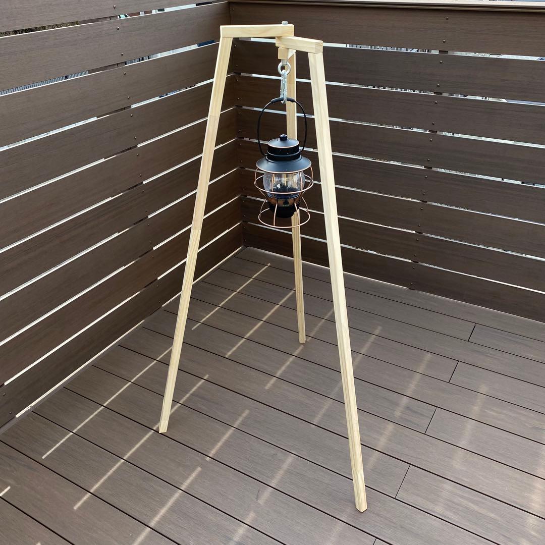 ウッドランタンスタンド