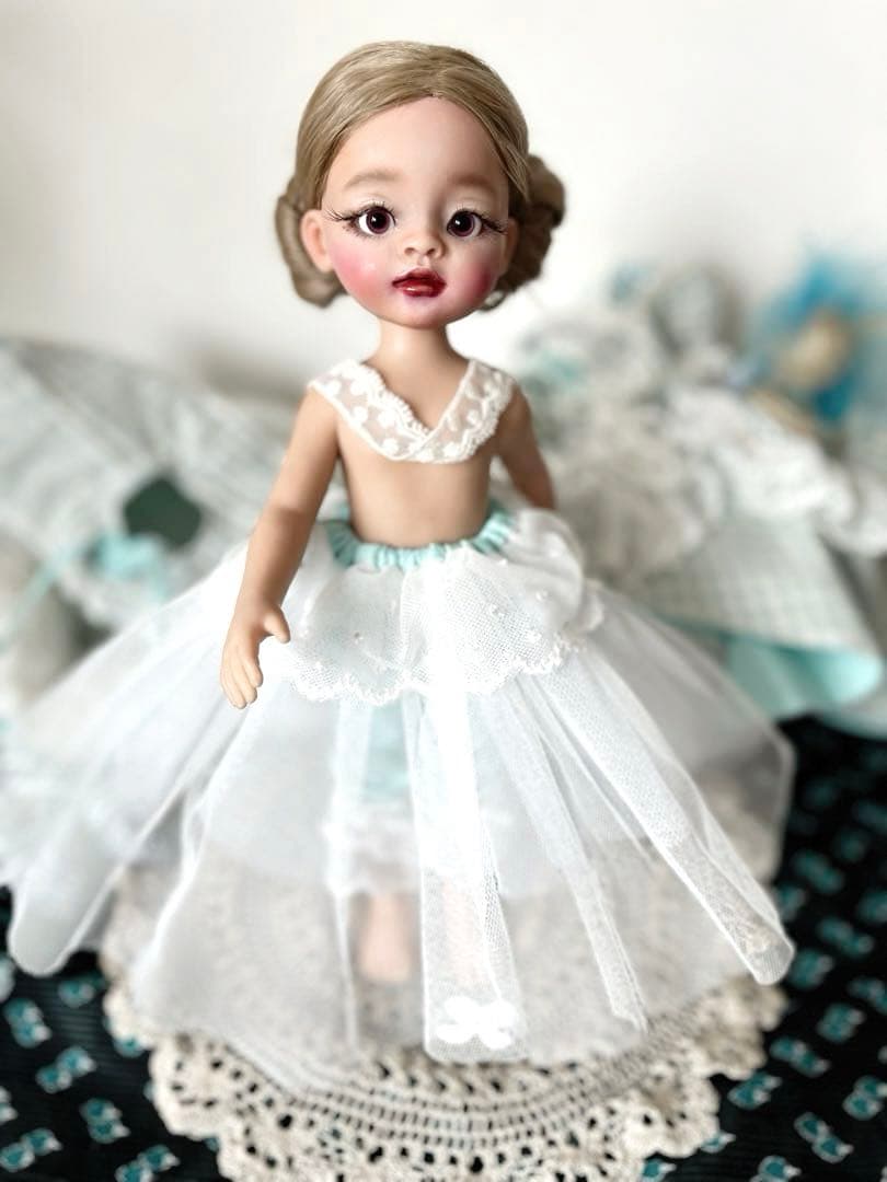 დロココ調ドレスდ パオラレイナ服　パオラドール服