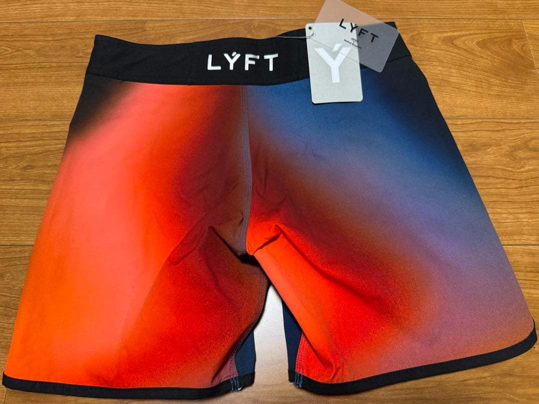 LYFT GRAPHIC STAGE SHORTS リフトサーフパンツ Sサイズ