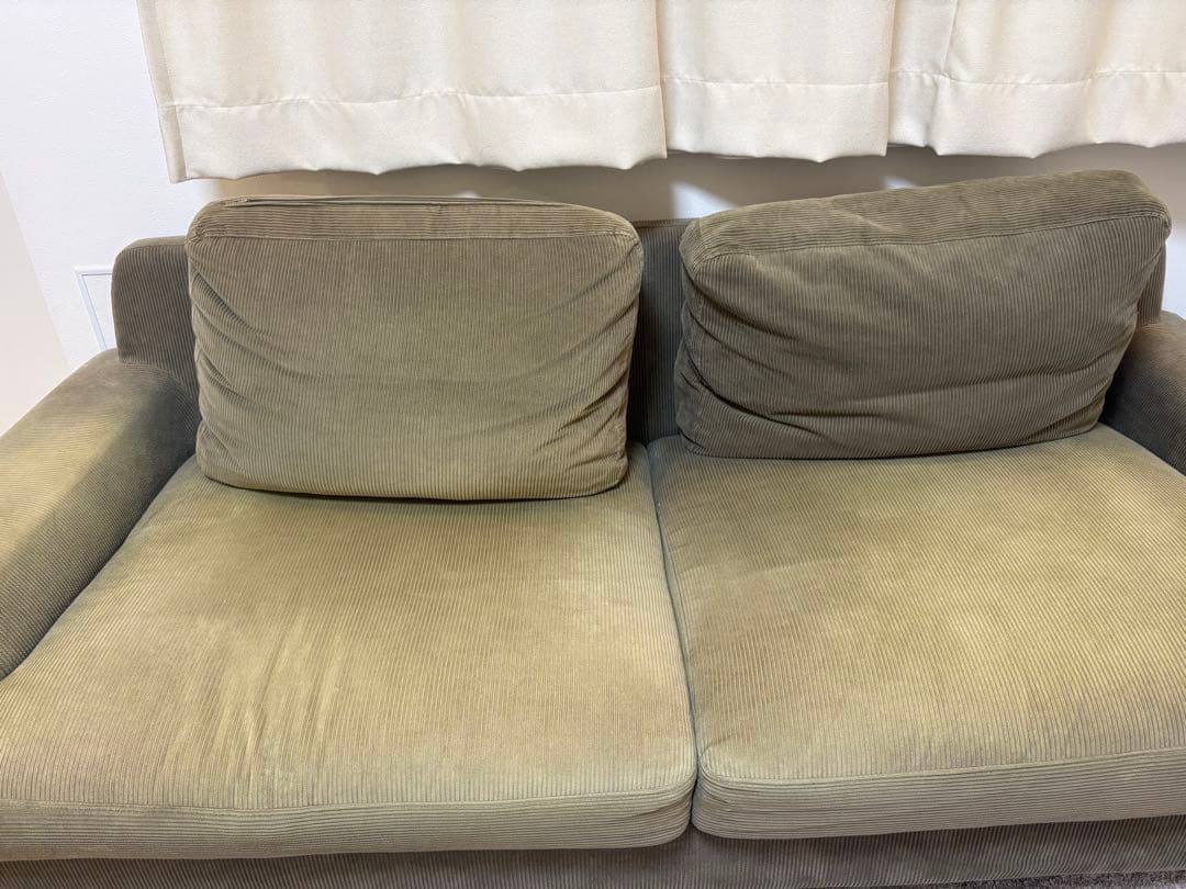 UNICO GREIG 3シーター （カーキ）