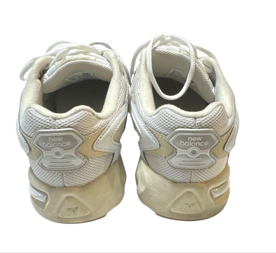 値下げ　New Balance ML725 スニーカー　25 オフホワイト