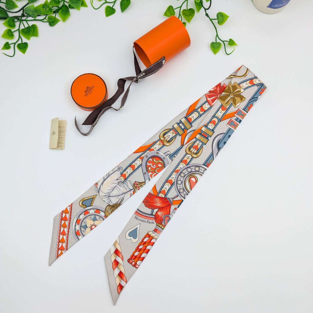 エルメス ツイリー HARNAIS DE COEUR アルネドゥクール グレー