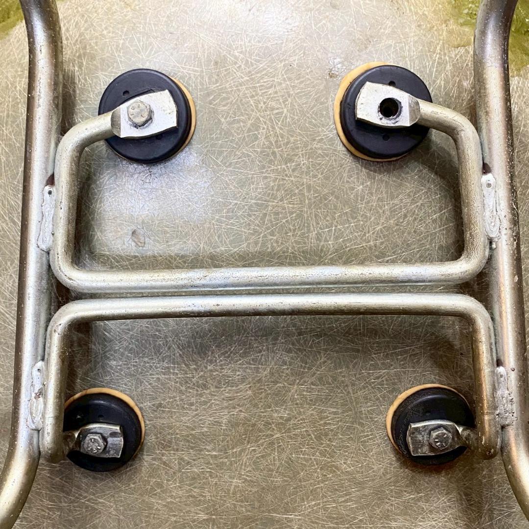 ● Herman Miller ハーマンミラー イームズ シェルチェア