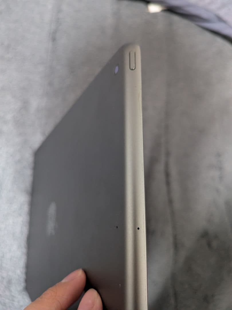 ipad 第9世代　WiFiモデル　64GB　スペースグレー