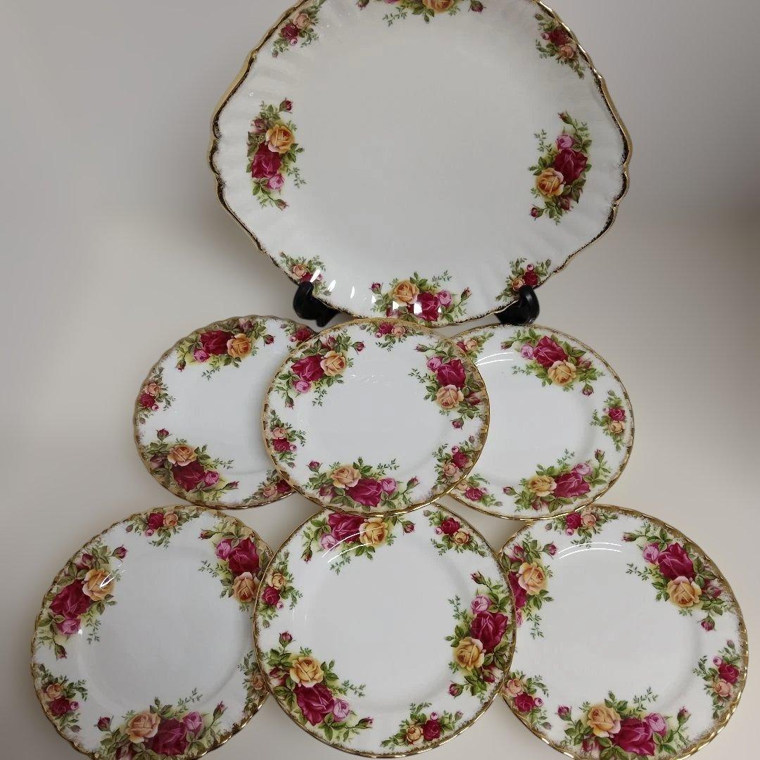 ロイヤルアルバート、オールドカントリーローズ皿セット（大皿1枚、小皿6枚）