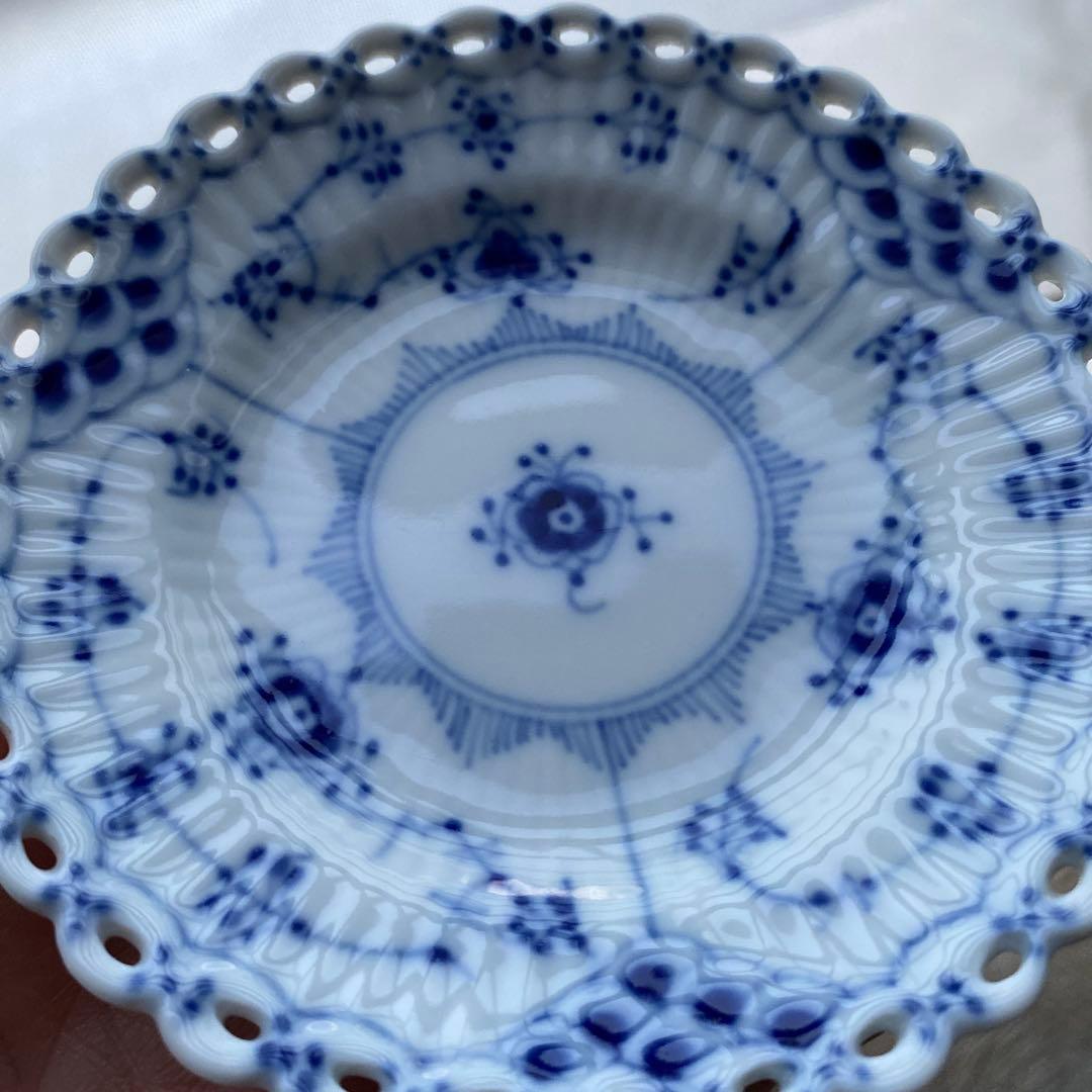 ヨ*ー様 ロイヤルコペンハーゲンブルーフルーテッドフルレース1145