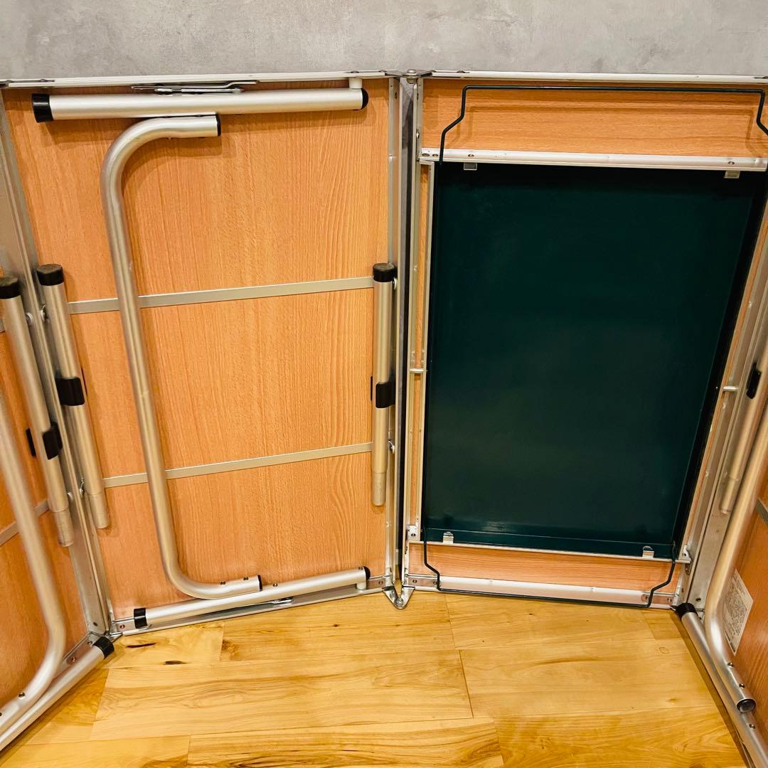 コールマン Coleman 四つ折り BBQテーブル 折りたたみ アウトドア